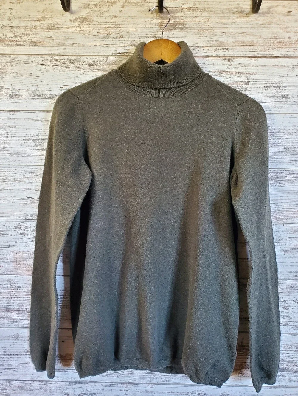 Gap Unisex Turtleneck Sweater Olive Green Combed Cotton Pullover